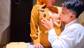 Guru Hijab Ngajak Murid Kesayangan Ngewe