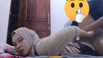 Ngentot Sama Tetangga Kontrakan Pintunya Nggak Ditutup