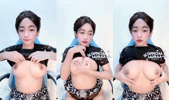 Abg Live Pamer Susu Diapartemen